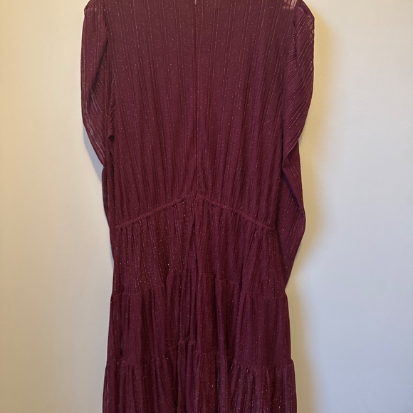 L Love shimmer tiered dress lined long sleeve - Picture 8 of 9
